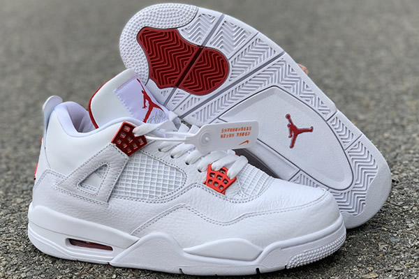 Air Jordan 4 (Classic)